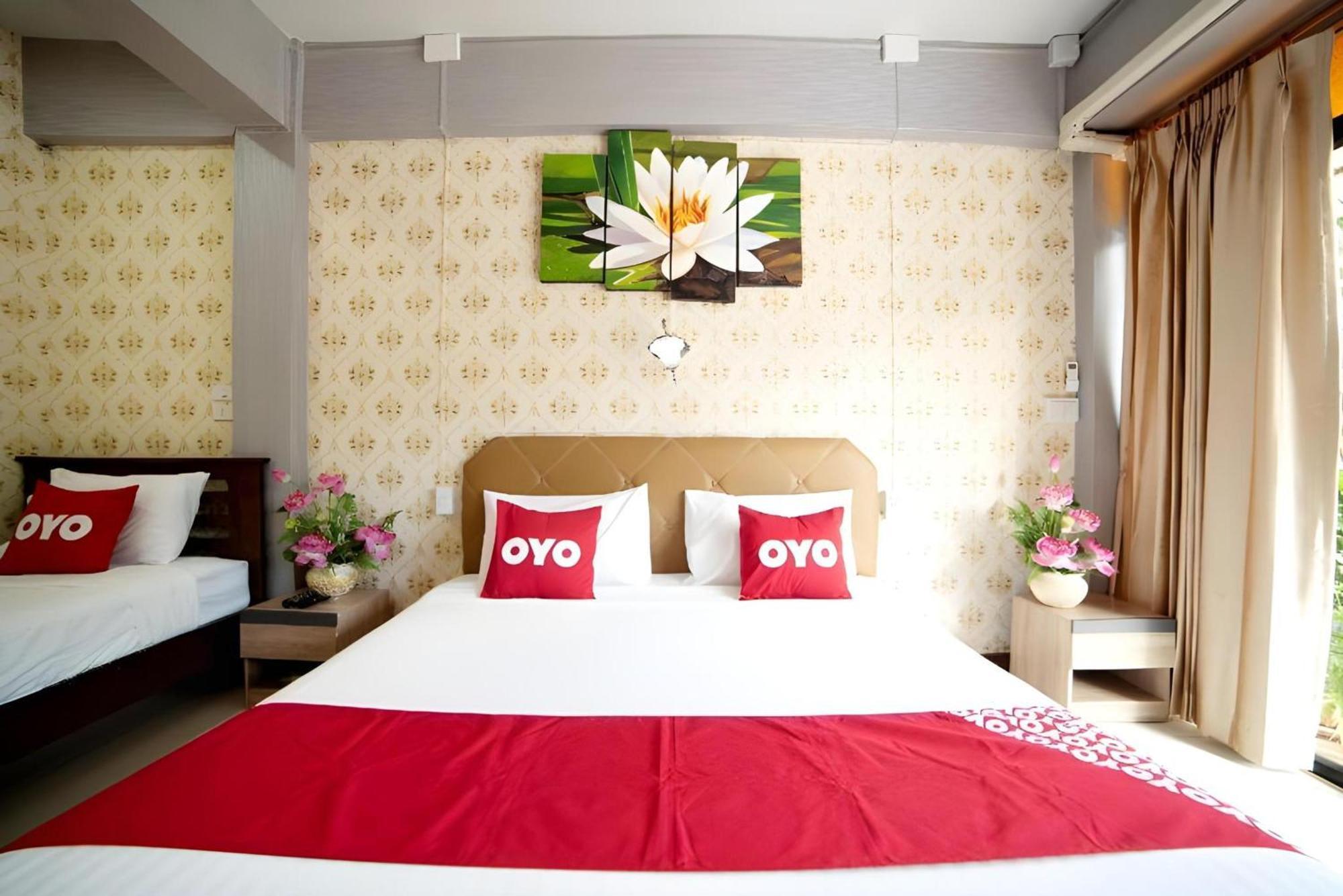 פרה נאקון סי איוטאיה Oyo 465 Krung Kao Traveller Lodge מראה חיצוני תמונה