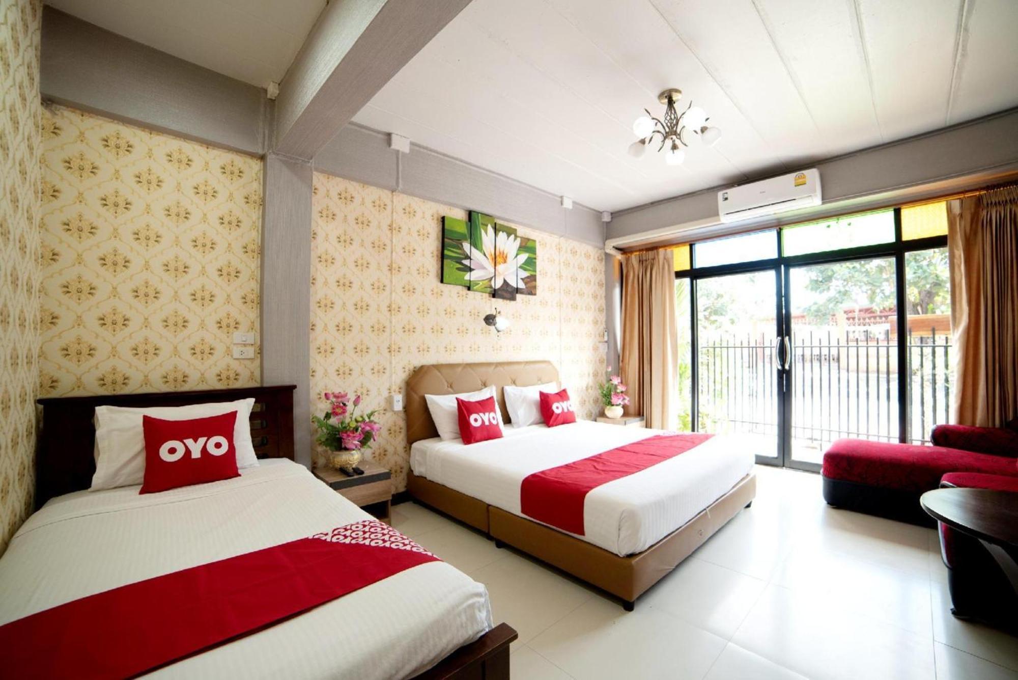 פרה נאקון סי איוטאיה Oyo 465 Krung Kao Traveller Lodge מראה חיצוני תמונה